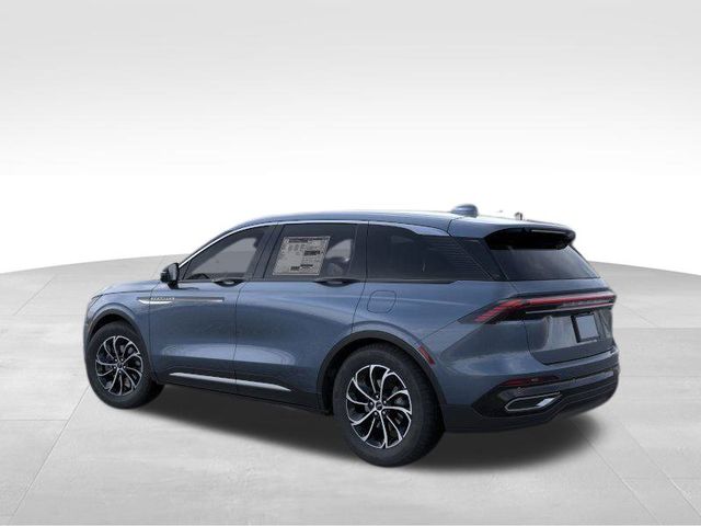 2026 Lincoln Nautilus Premiere photo 4