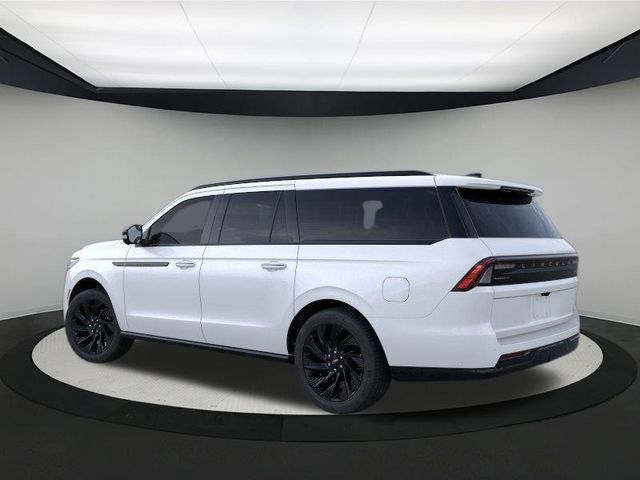 2025 Lincoln Navigator L Reserve photo 4