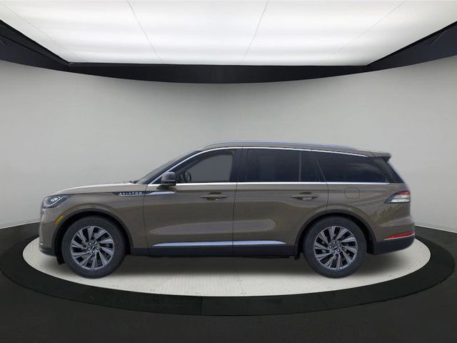 2025 Lincoln Aviator Premiere photo 3