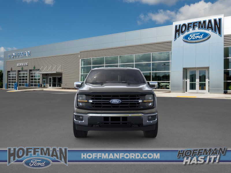 2025 Ford F-150 XLT photo 2