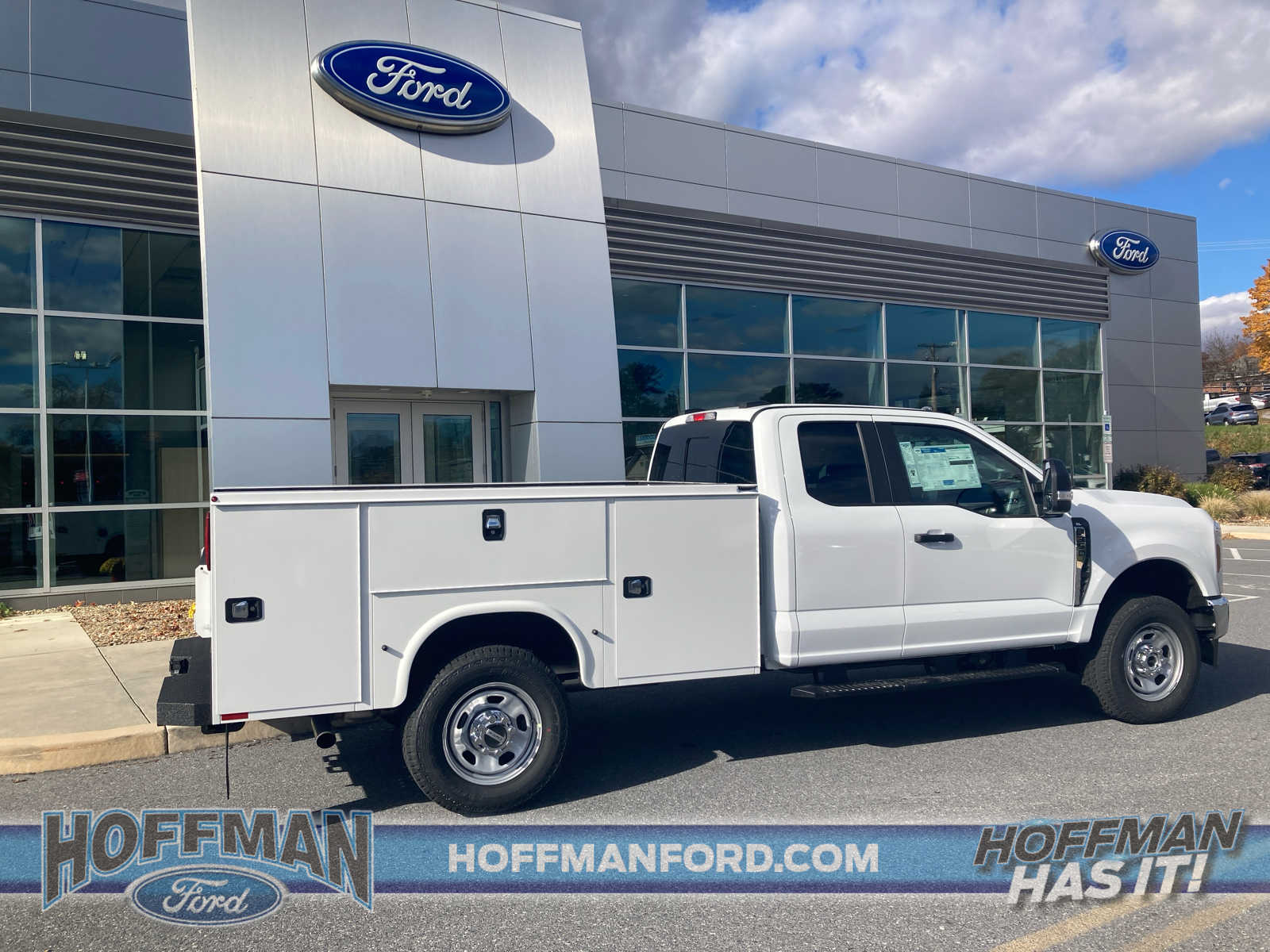 2025 Ford F-350 Super Duty Chassis Cab XL - Photo 15