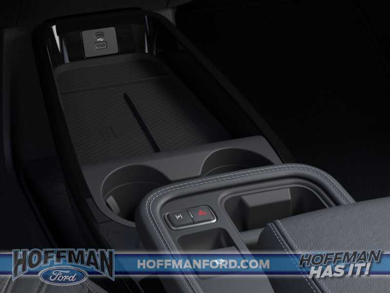 2025 Ford Mustang Mach-E Premium - Photo 15