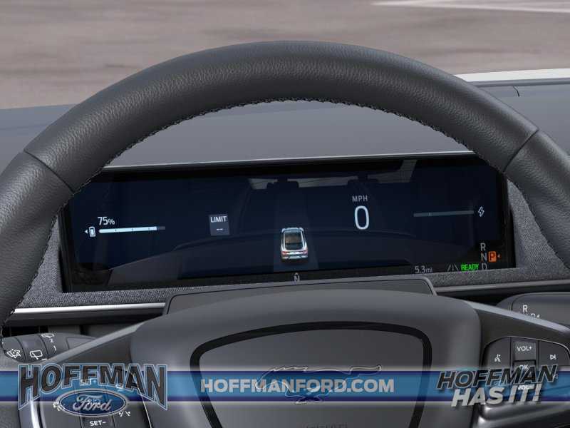 2025 Ford Mustang Mach-E Premium - Photo 13