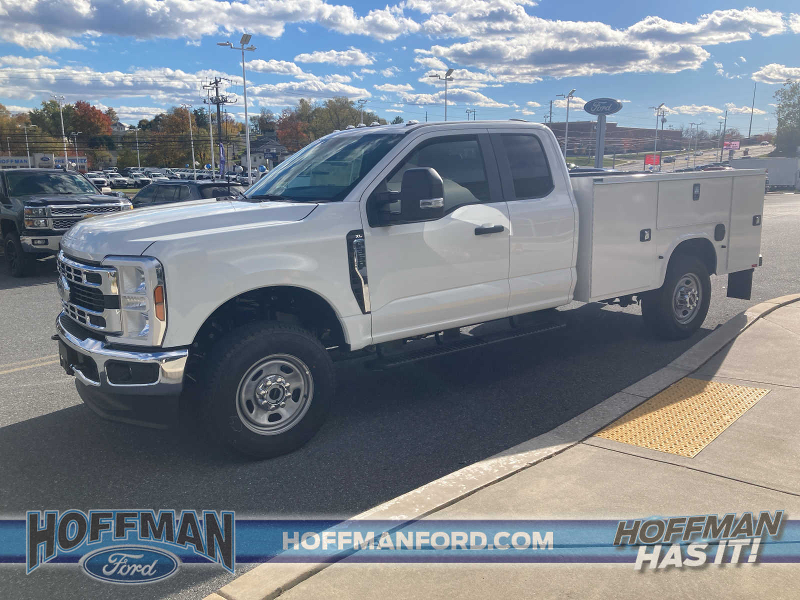 2025 Ford F-350 Super Duty Chassis Cab XL - Photo 7