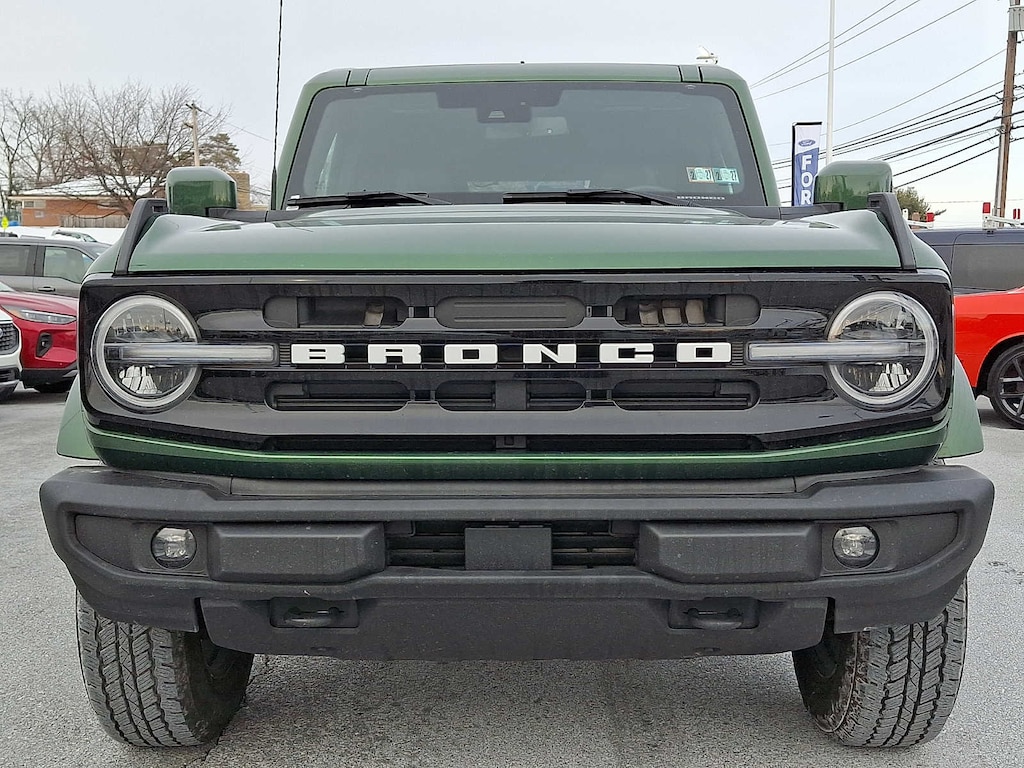 Certified 2025 Ford Bronco Outer Banks 4x4