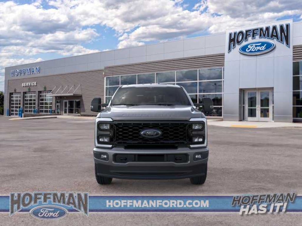 New 2026 Ford Super Duty F-350® XLT Truck Crew Cab