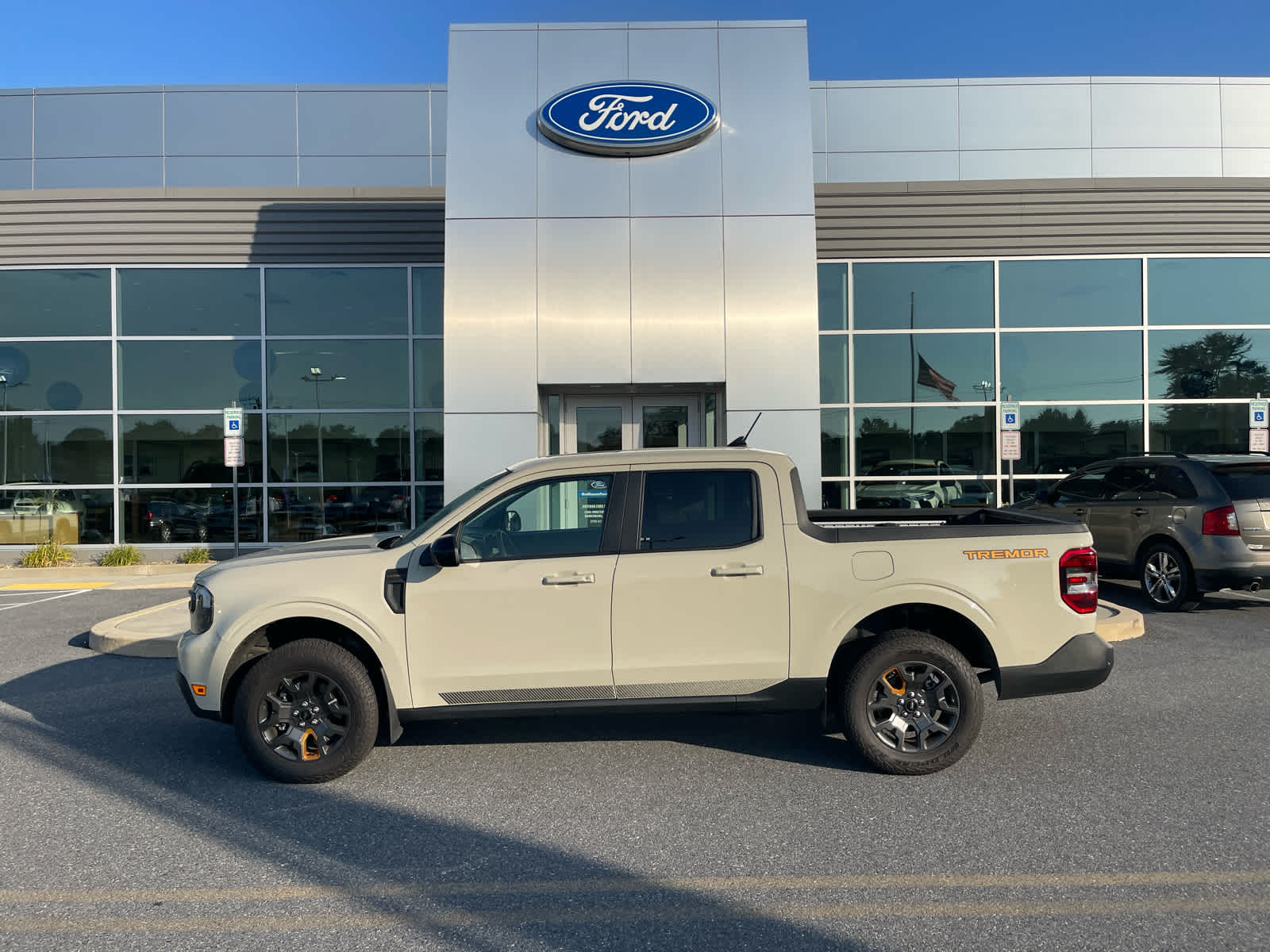 2024 Ford Maverick Lariat Tremor Advanced 4WD's photo