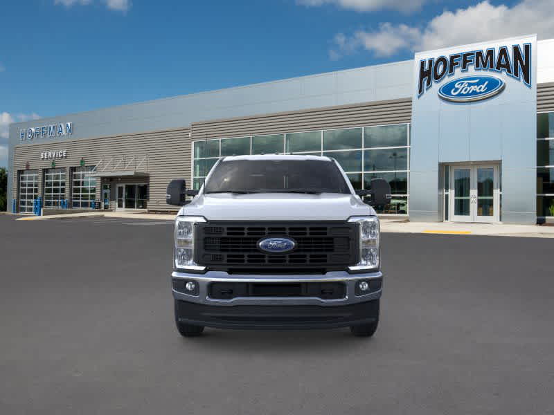 2023 Ford F-250 XL photo 2