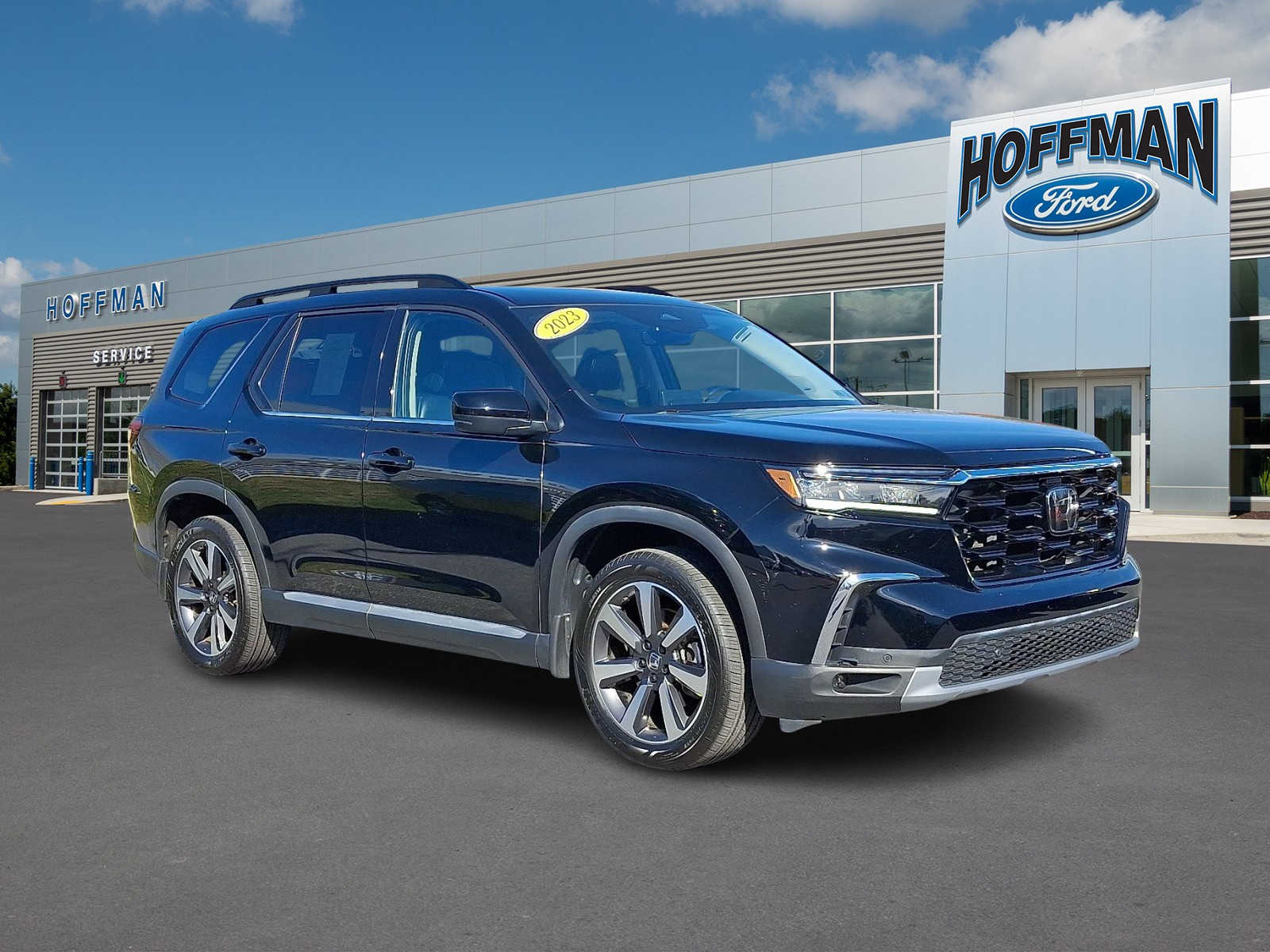 2023 Honda Pilot Touring's photo
