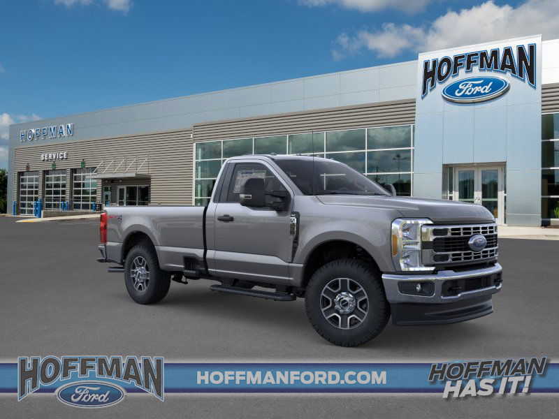2025 Ford F-350 Super Duty XLT's photo