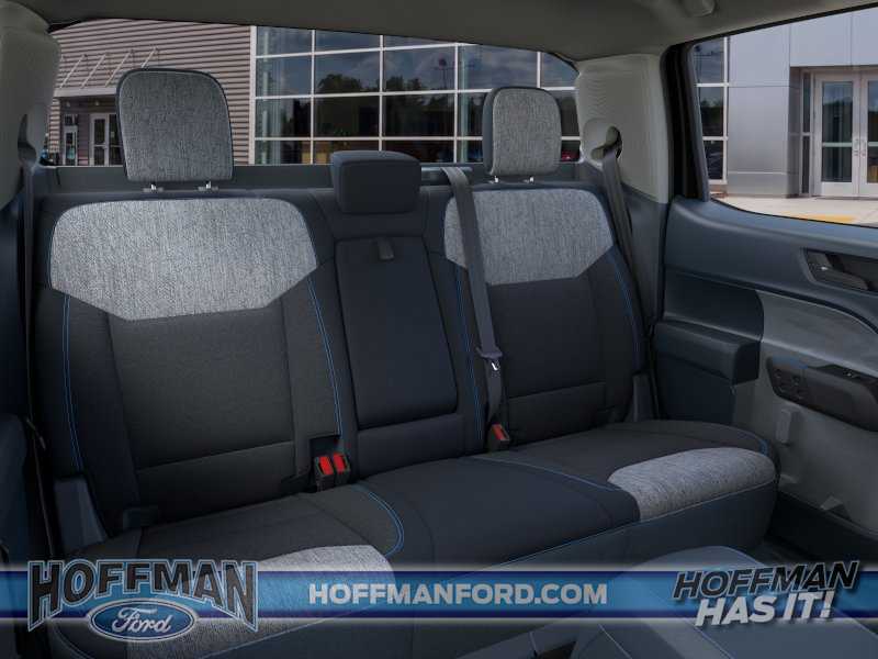 2025 Ford Maverick XLT - Photo 11