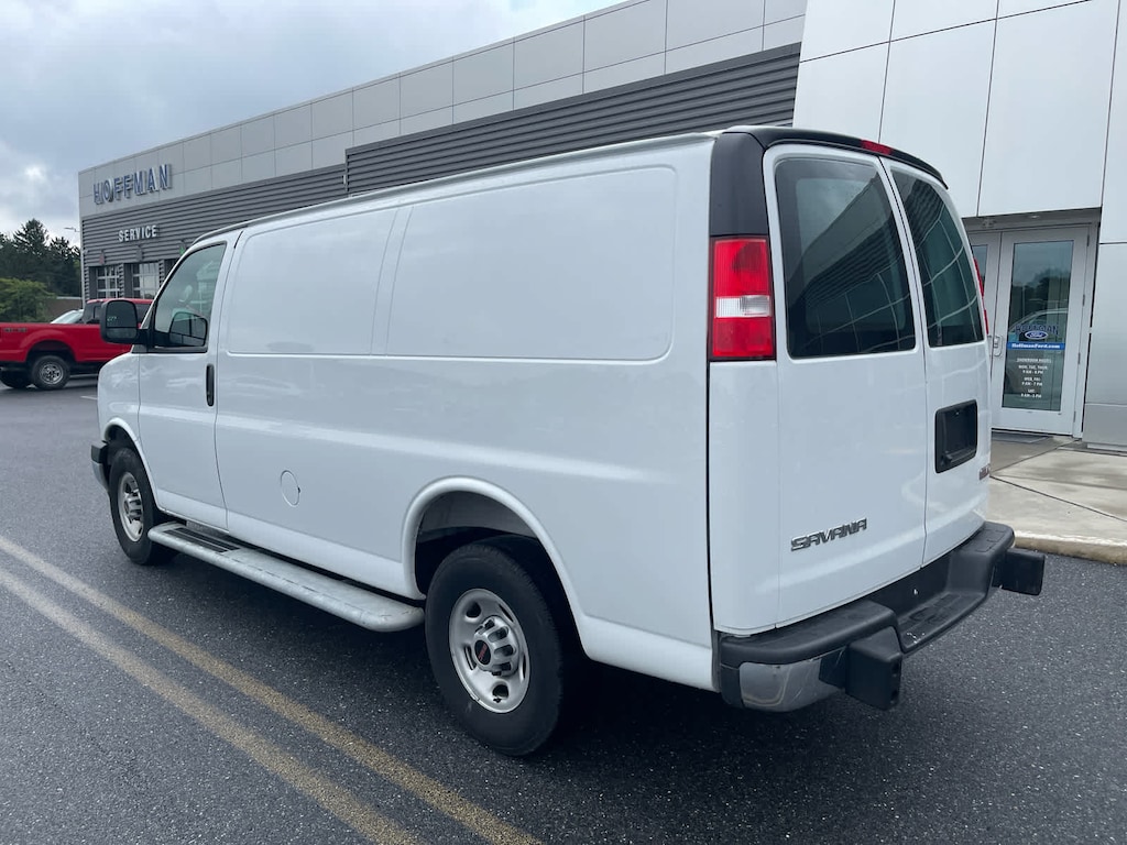 Used 2025 GMC Savana Cargo Van RWD 2500 135