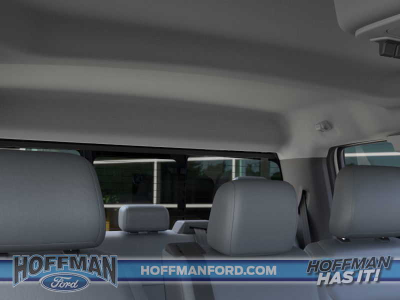 2025 Ford F-350 Super Duty Chassis Cab XL - Photo 33