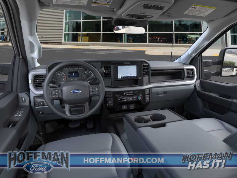 2025 Ford F-350 Super Duty Chassis Cab XL - Photo 20