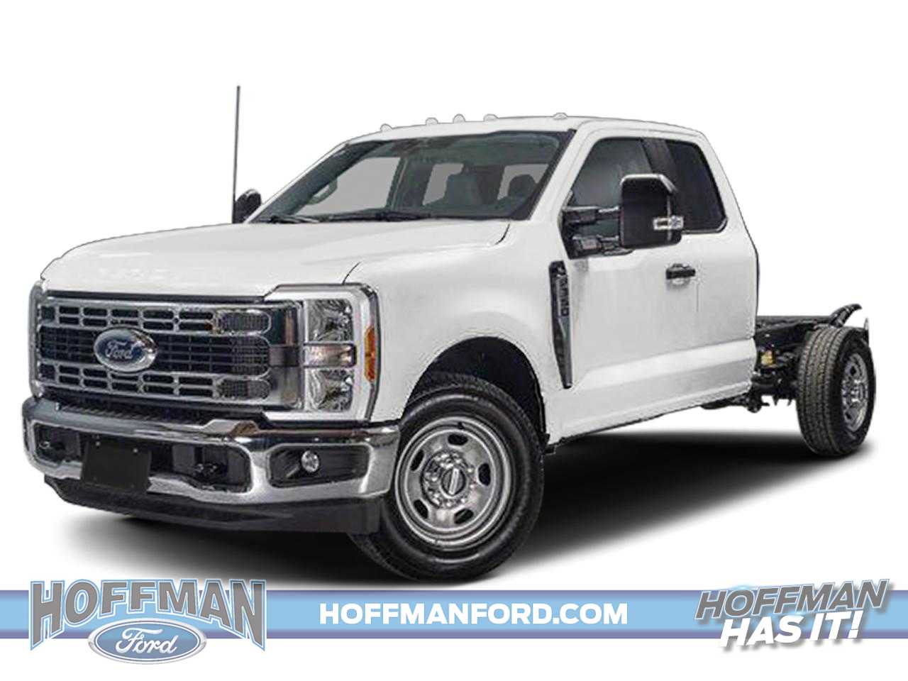 2023 Ford F-350 XL 4x4 SuperCab 168-In SRW's photo