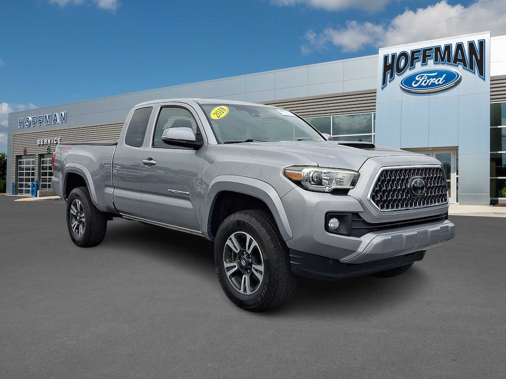 Certified 2018 Toyota Tacoma TRD Sport Access Cab 6 Bed V6 4x4 MT (Natl) Access Cab 6 Bed V6 4x4 MT (Natl)