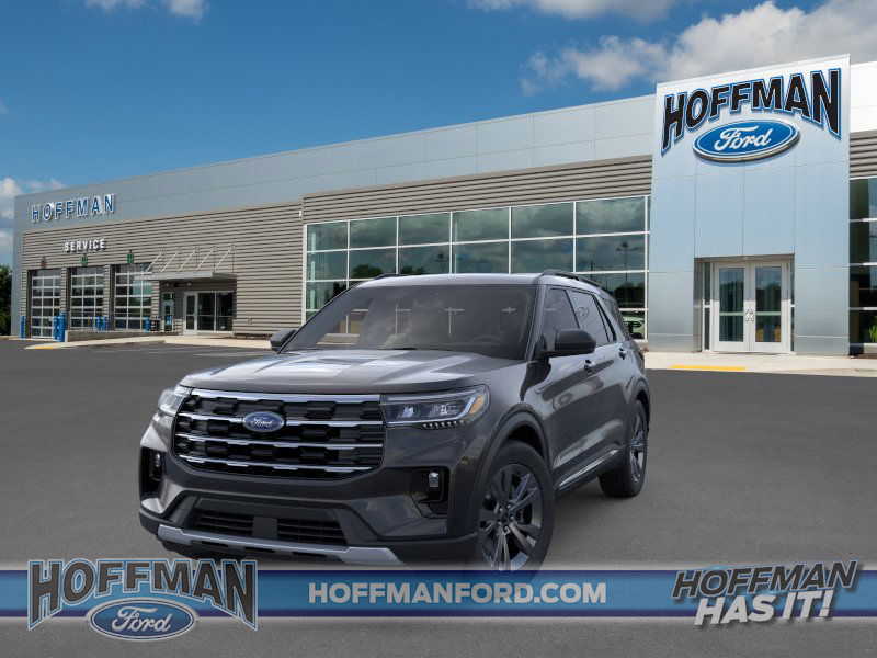 2025 Ford Explorer photo 2