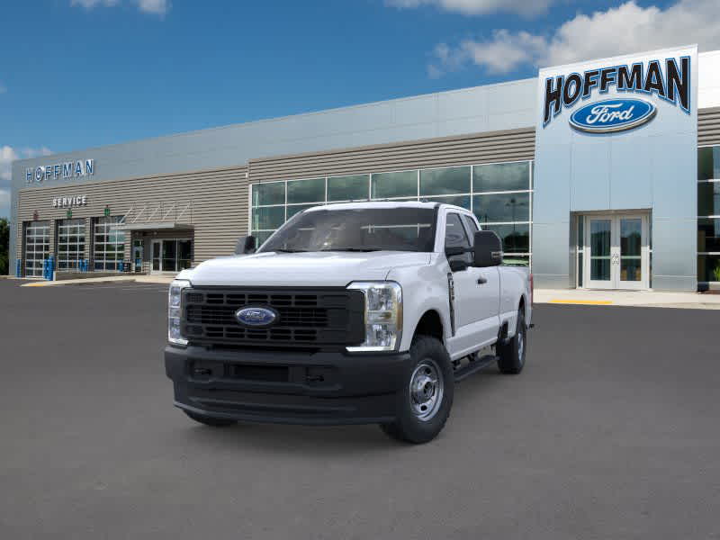 2023 Ford F-250 XL photo 3