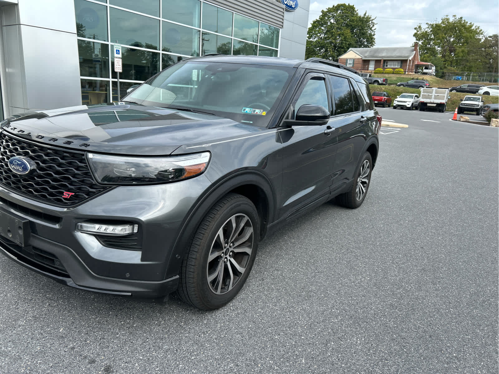 2020 Ford Explorer ST photo 2