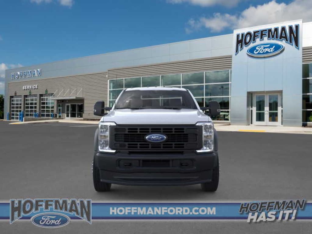 New 2025 Ford F-550 Super Duty Chassis XL Reg Cab 145"WB TRUCK