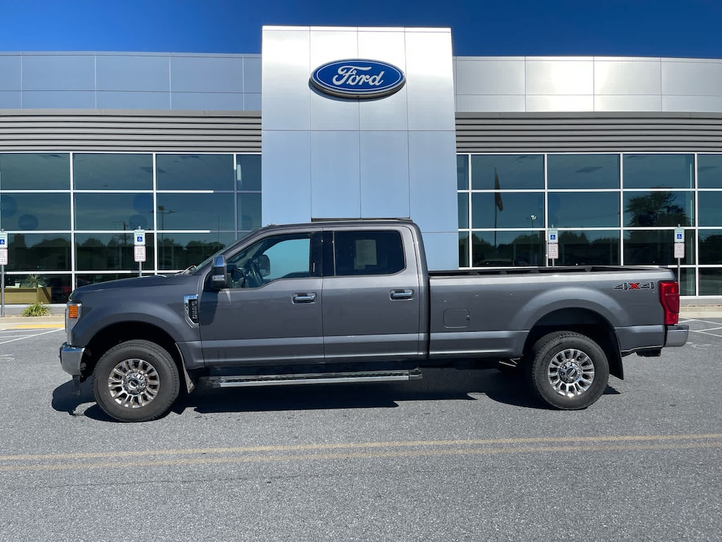 Certified 2022 Ford Super Duty F-250 Pickup XLT 4WD Crew Cab 8 Box 4WD Crew Cab 8 Box