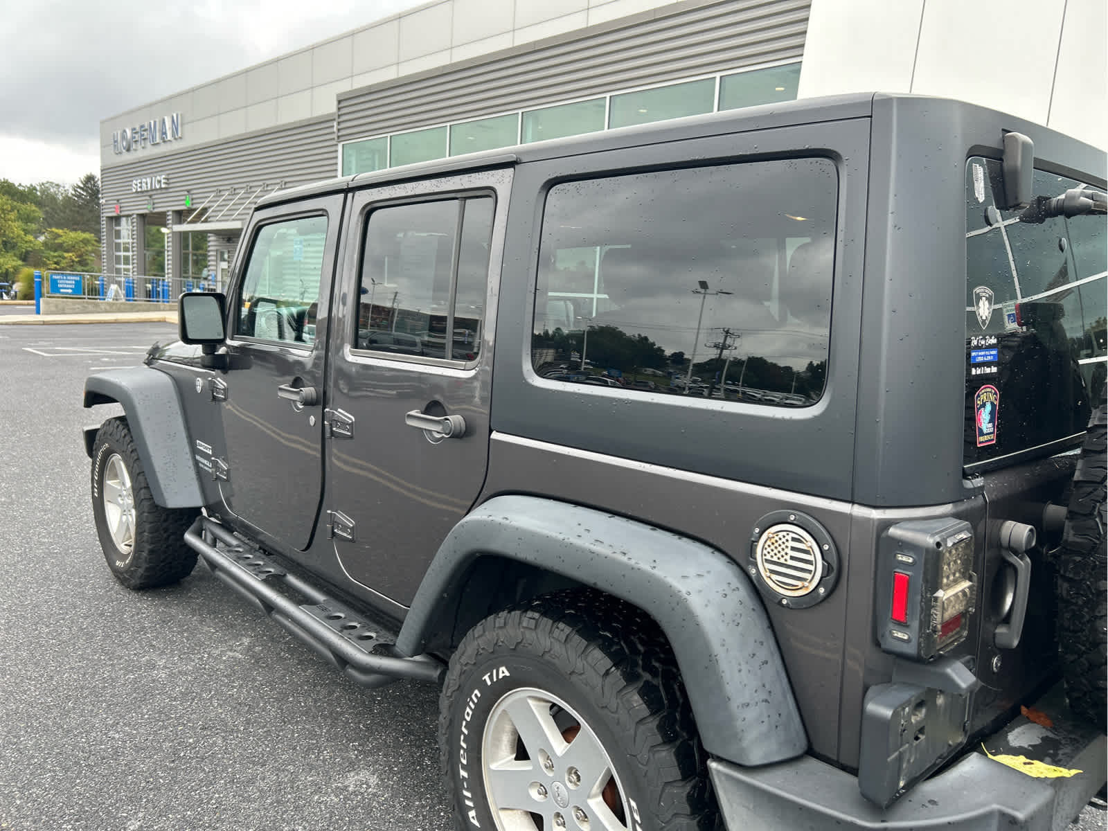 2016 Jeep Wrangler Unlimited Sport photo 2