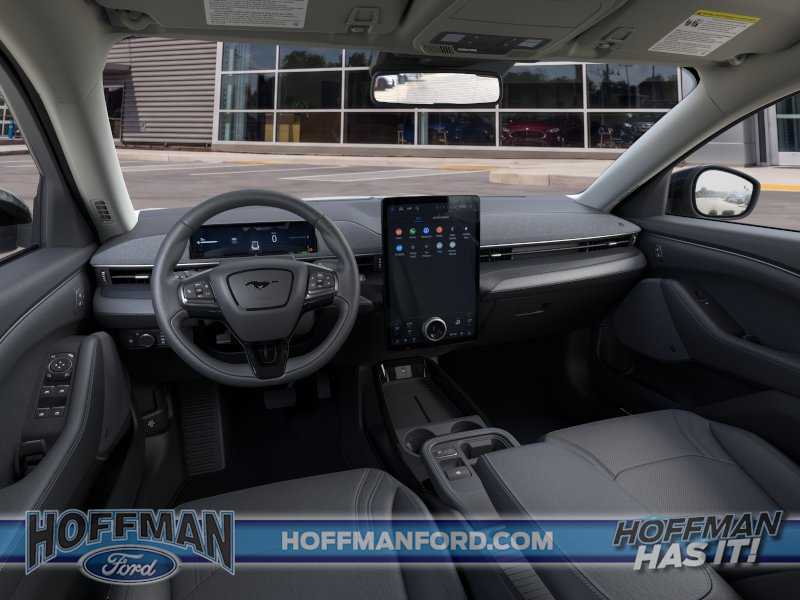 2025 Ford Mustang Mach-E Premium - Photo 9