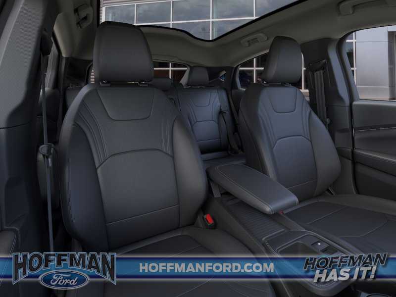 2025 Ford Mustang Mach-E Premium - Photo 10