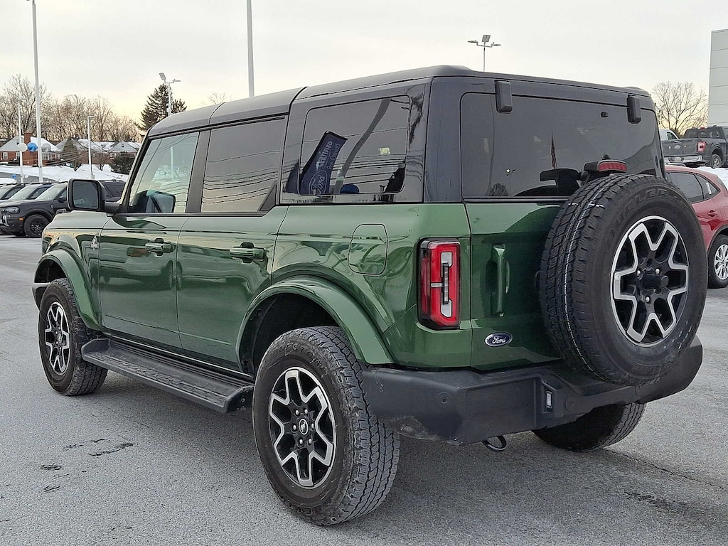 Certified 2025 Ford Bronco Outer Banks 4x4
