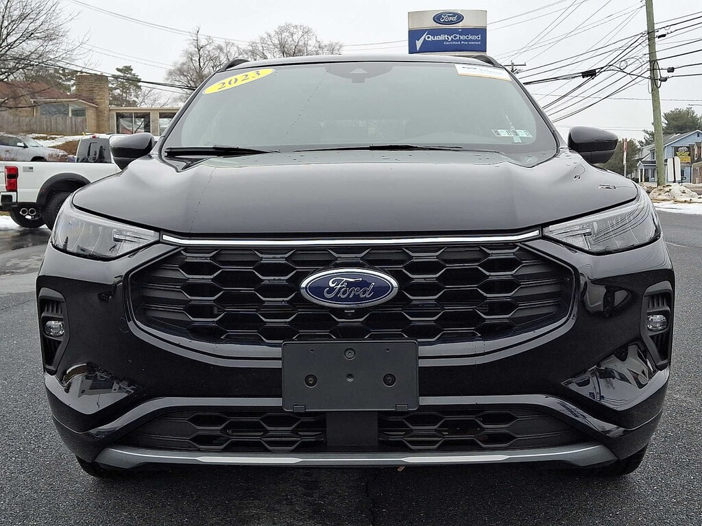 Certified 2023 Ford Escape ST-Line Select AWD