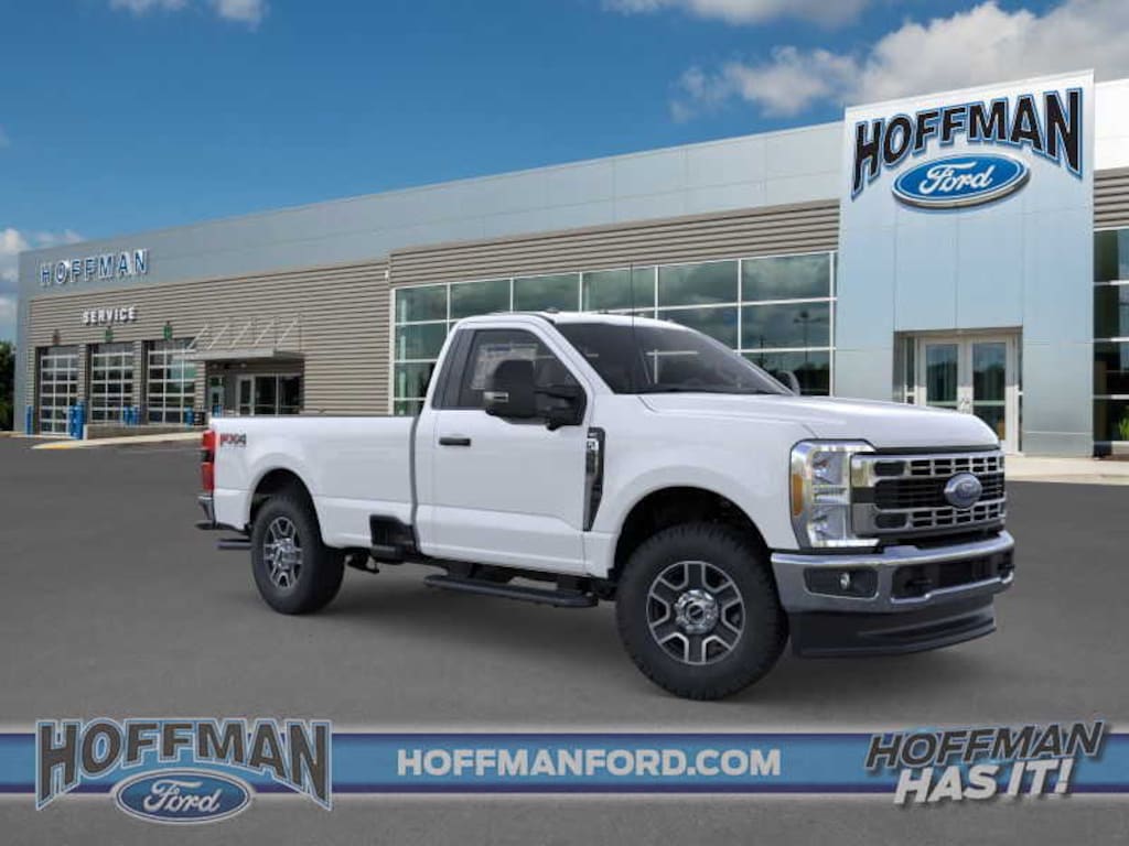 New 2025 Ford F-350 Super Duty XLT Reg Cab TRUCK