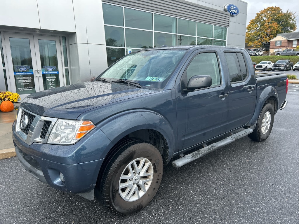 Used 2015 Nissan Frontier SV 4WD Crew Cab SWB Auto 4WD Crew Cab SWB Auto
