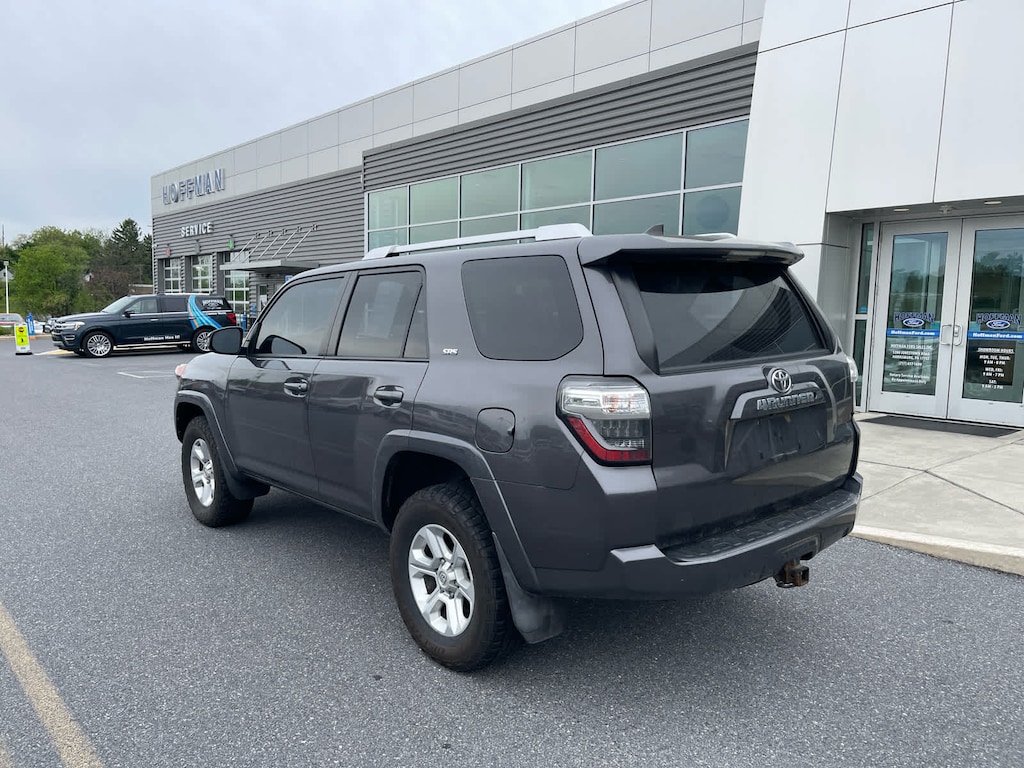 Certified 2017 Toyota 4Runner SR5 4WD (Natl)
