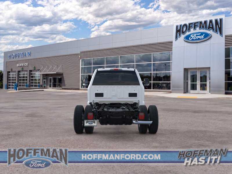 2025 Ford F-350 Super Duty Chassis Cab XL - Photo 7