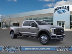 2026 Ford F-450 Super Duty XL CrewCab Dually TRUCK