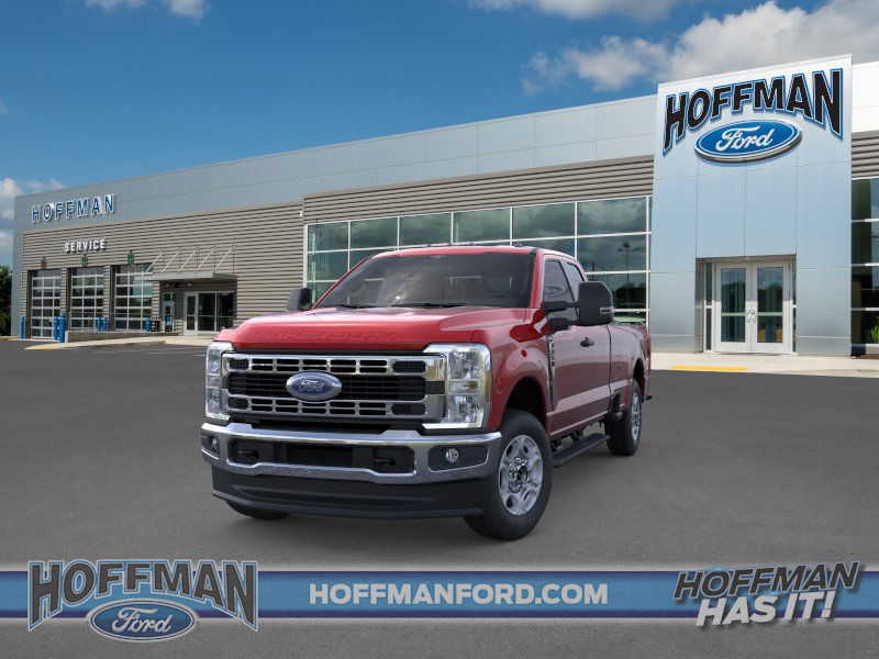 2026 Ford F-350 XLT photo 3