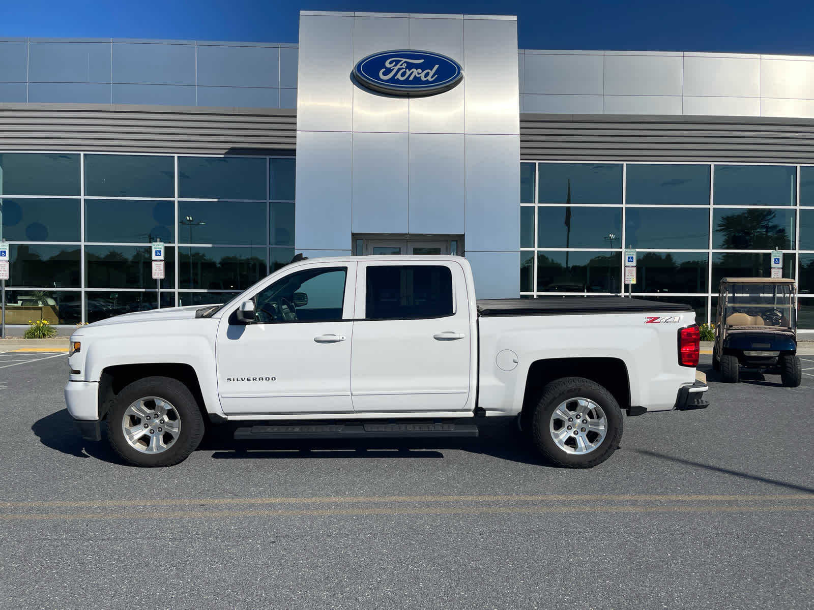 2018 Chevrolet Silverado 1500 LT Z71 4X4 Crew Cab Short Box's photo