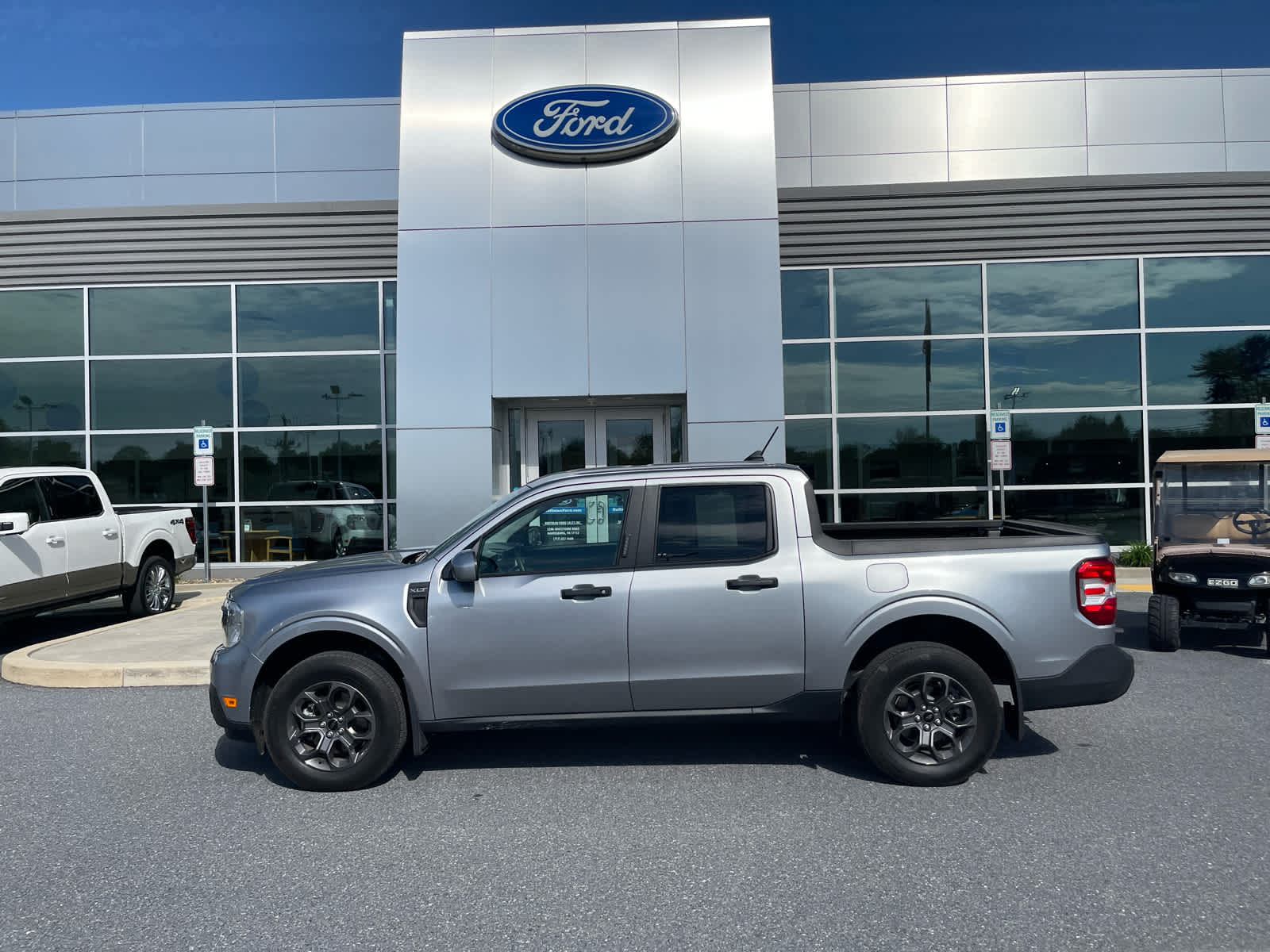 2023 Ford Maverick XLT FWD's photo