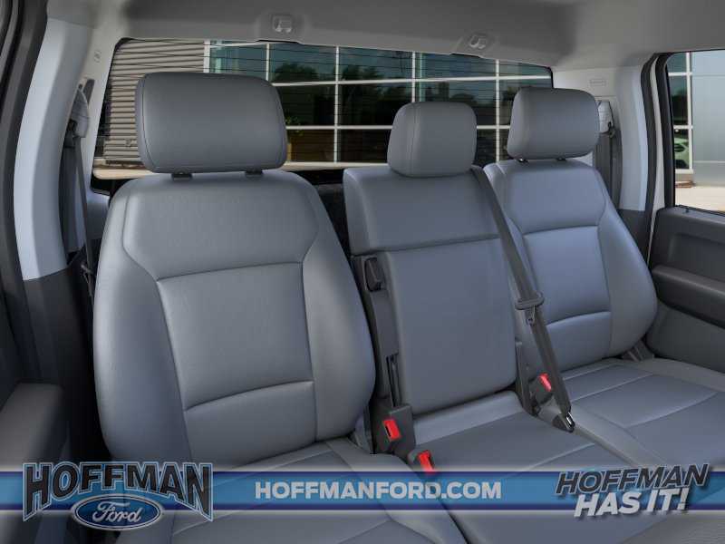 2025 Ford F-350 Super Duty Chassis Cab XL - Photo 10