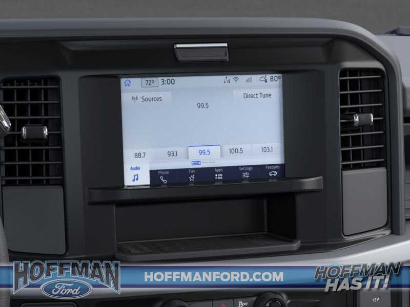 2025 Ford F-350 Super Duty Chassis Cab XL - Photo 25