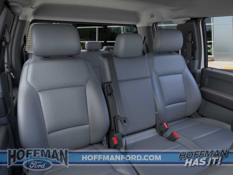 2025 Ford F-350 Super Duty Chassis Cab XL - Photo 20