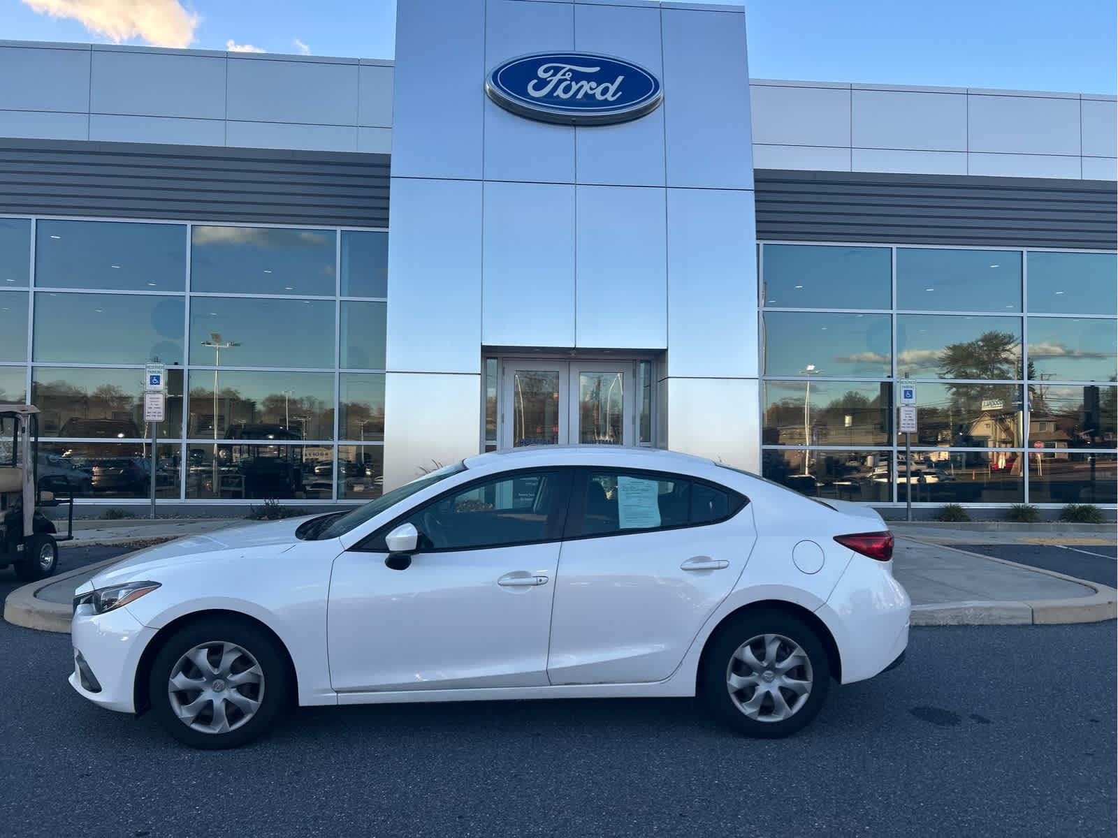 2015 Mazda MAZDA3 i Sport