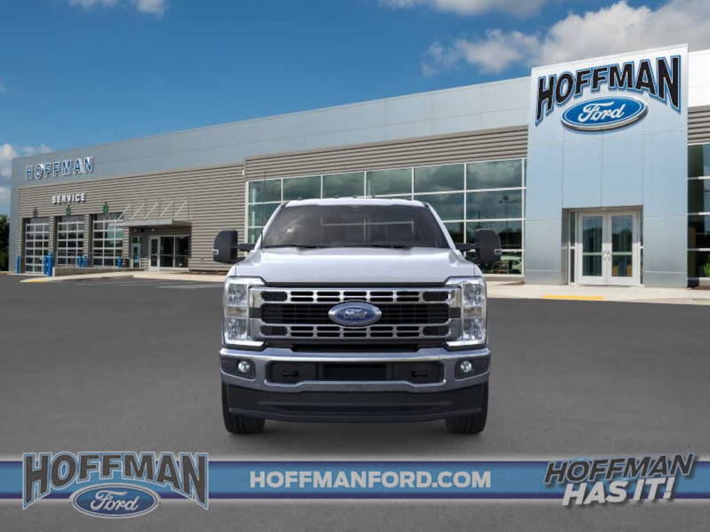 New 2025 Ford F-350 Super Duty XLT Reg Cab TRUCK