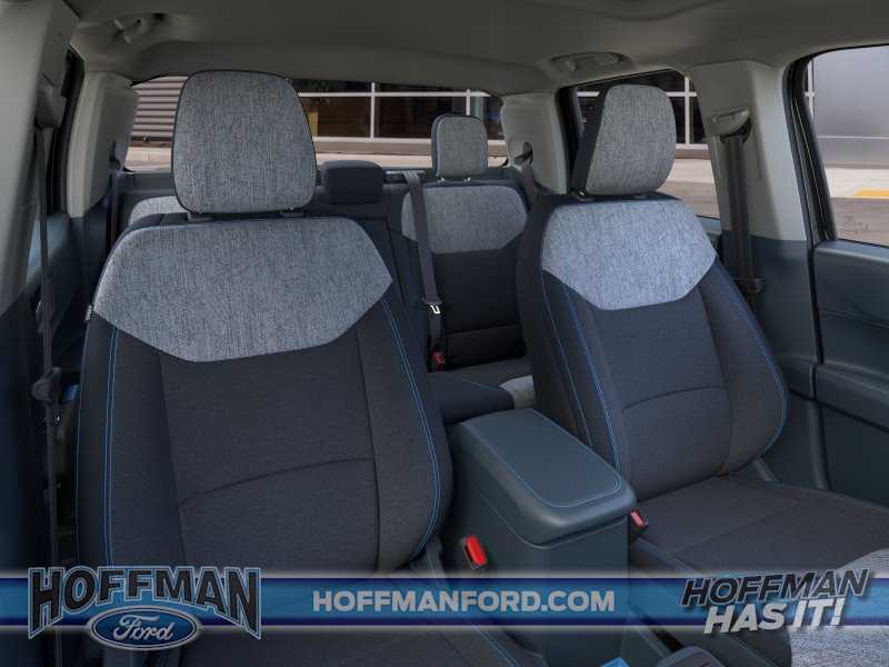 2025 Ford Maverick XLT - Photo 10