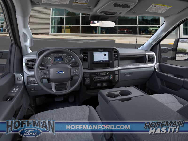 2025 Ford F-350 Super Duty XL - Photo 9
