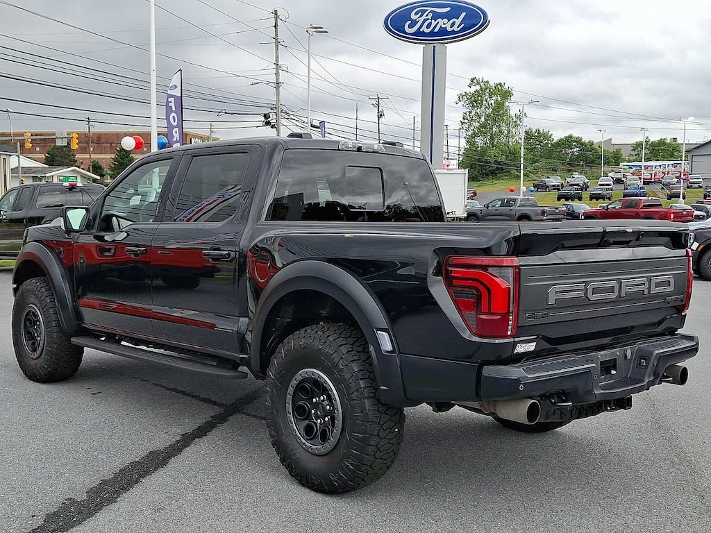 Certified 2024 Ford F-150 Raptor 4WD Supercrew 5.5 Box 4WD SuperCrew 5.5 Box