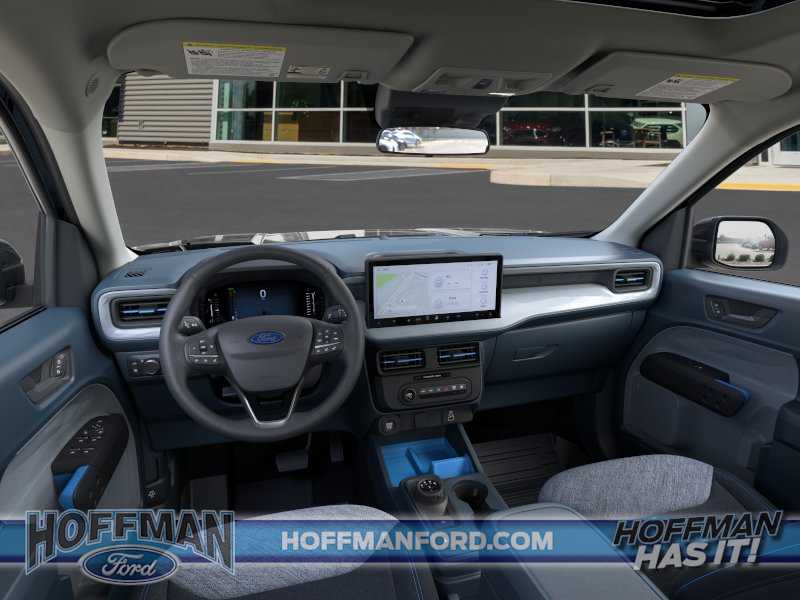 2025 Ford Maverick XLT - Photo 9