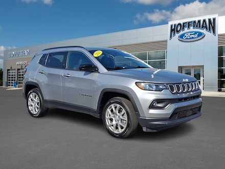 2023 Jeep Compass Latitude Lux 4x4