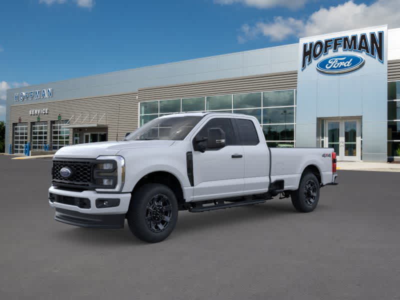 2025 Ford F-350 XL photo 4