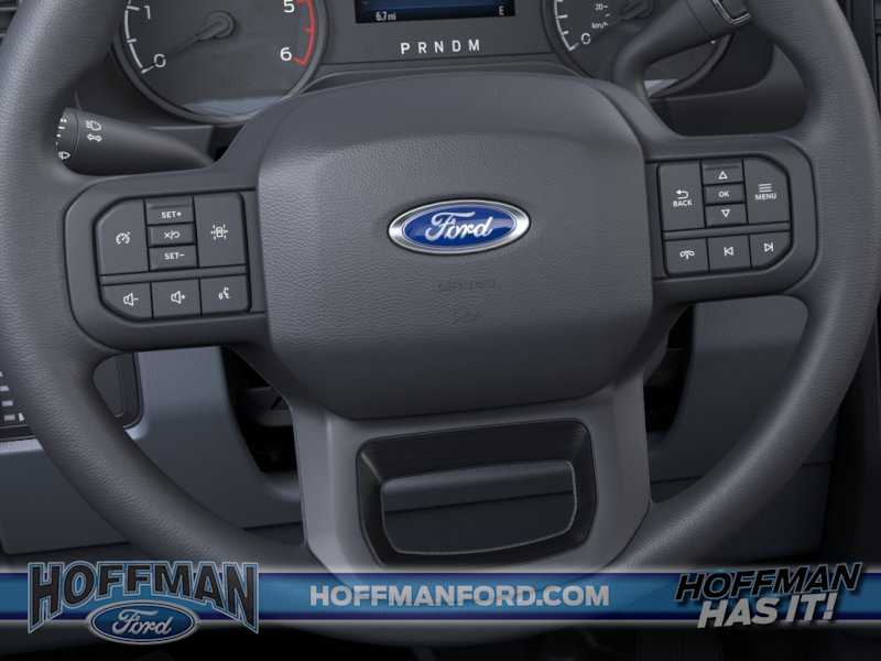 2025 Ford F-350 Super Duty Chassis Cab XL - Photo 12